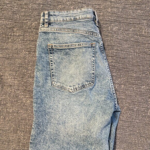 H&M Mom Jean, straight leg, Blue, size 6 - Picture 2 of 3